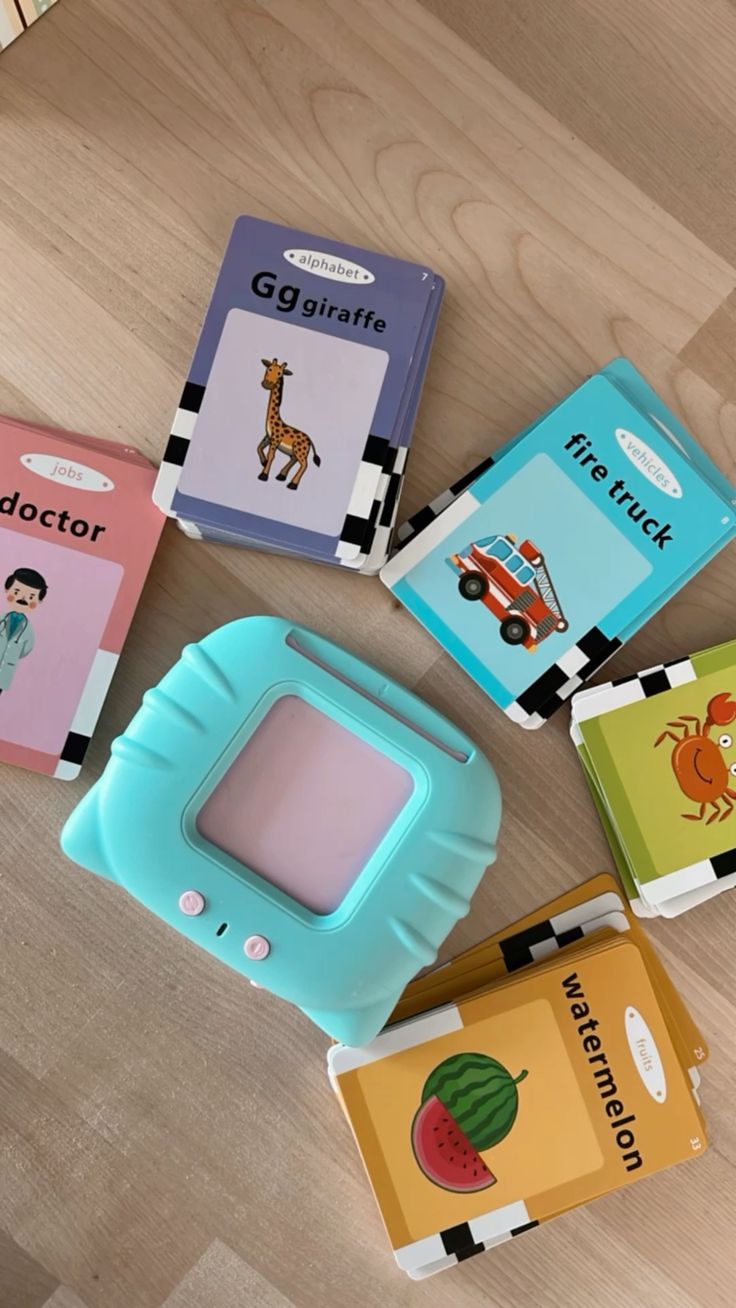 Early Learning Flash Card Device for Kids